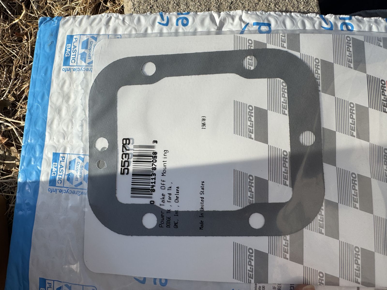 NV4500 Fel-Pro PTO gaskets qty(2)