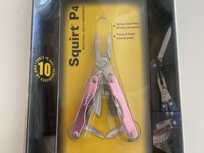 RARE Leatherman Squirt P4 Multi-Tool Pink 10-in-1 Compact Tool with Spring-Action Pliers