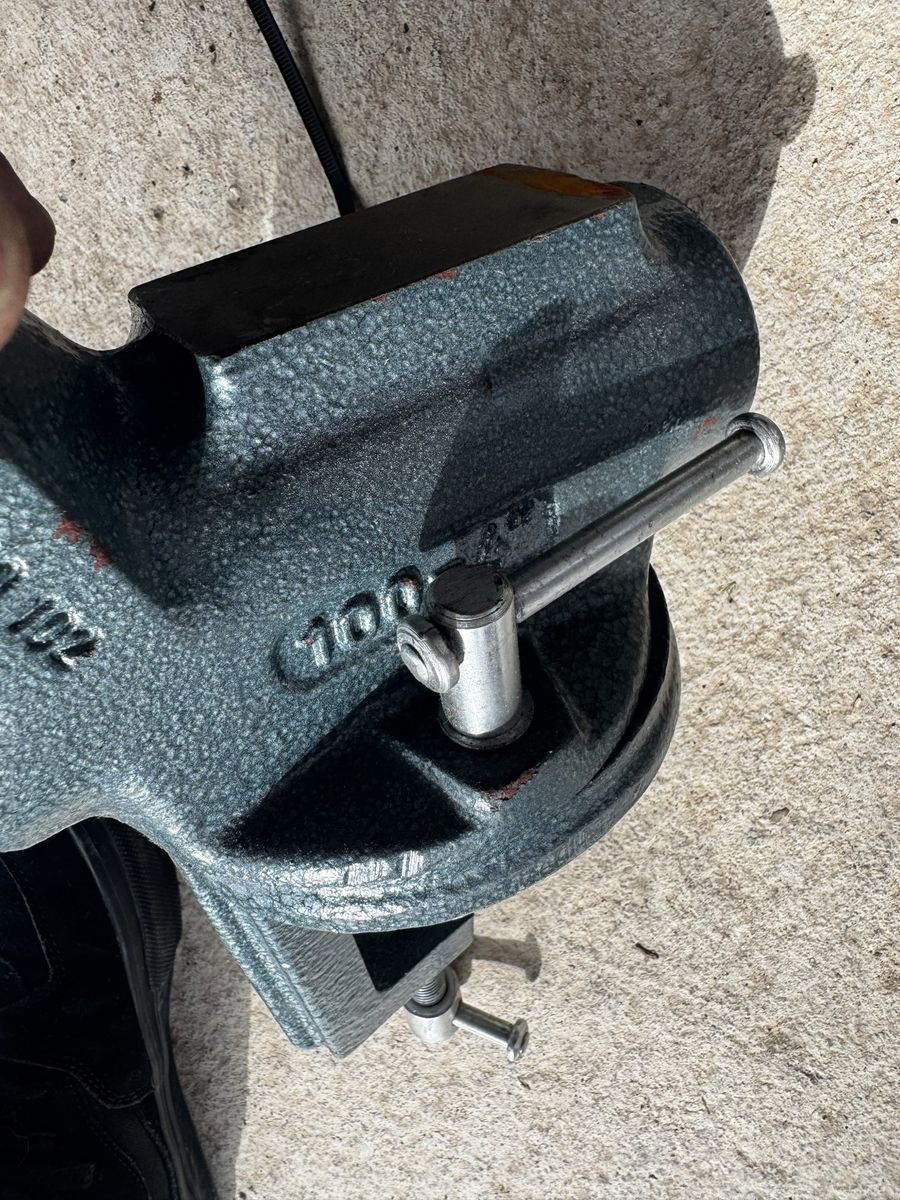 Wilton Cbv-100 vice