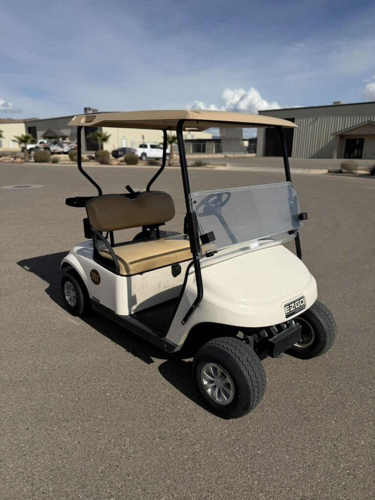 2020 Ez-Go Golf Cart Electric