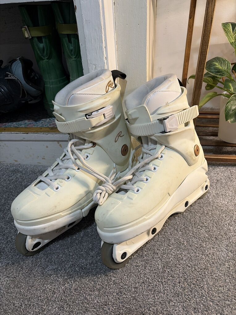 M6/W7 Aggressive Inline Skates