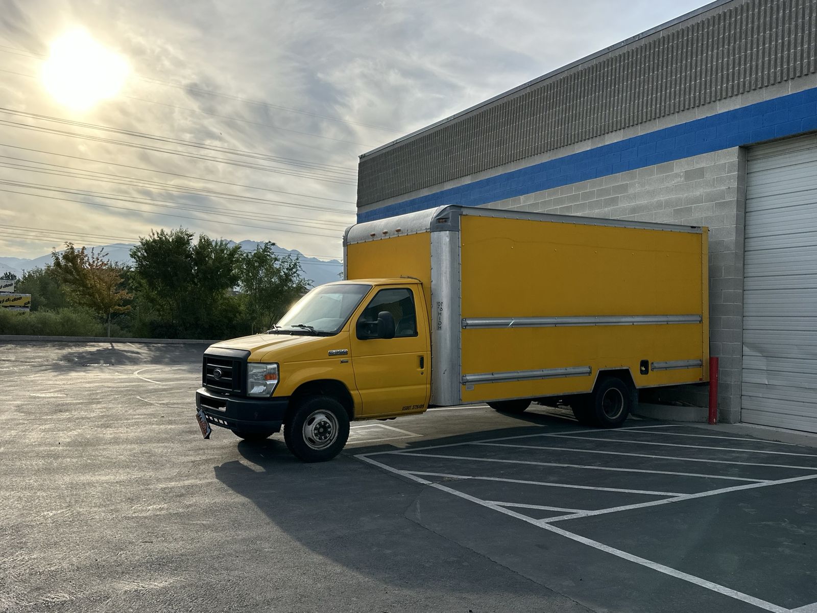 Box truck