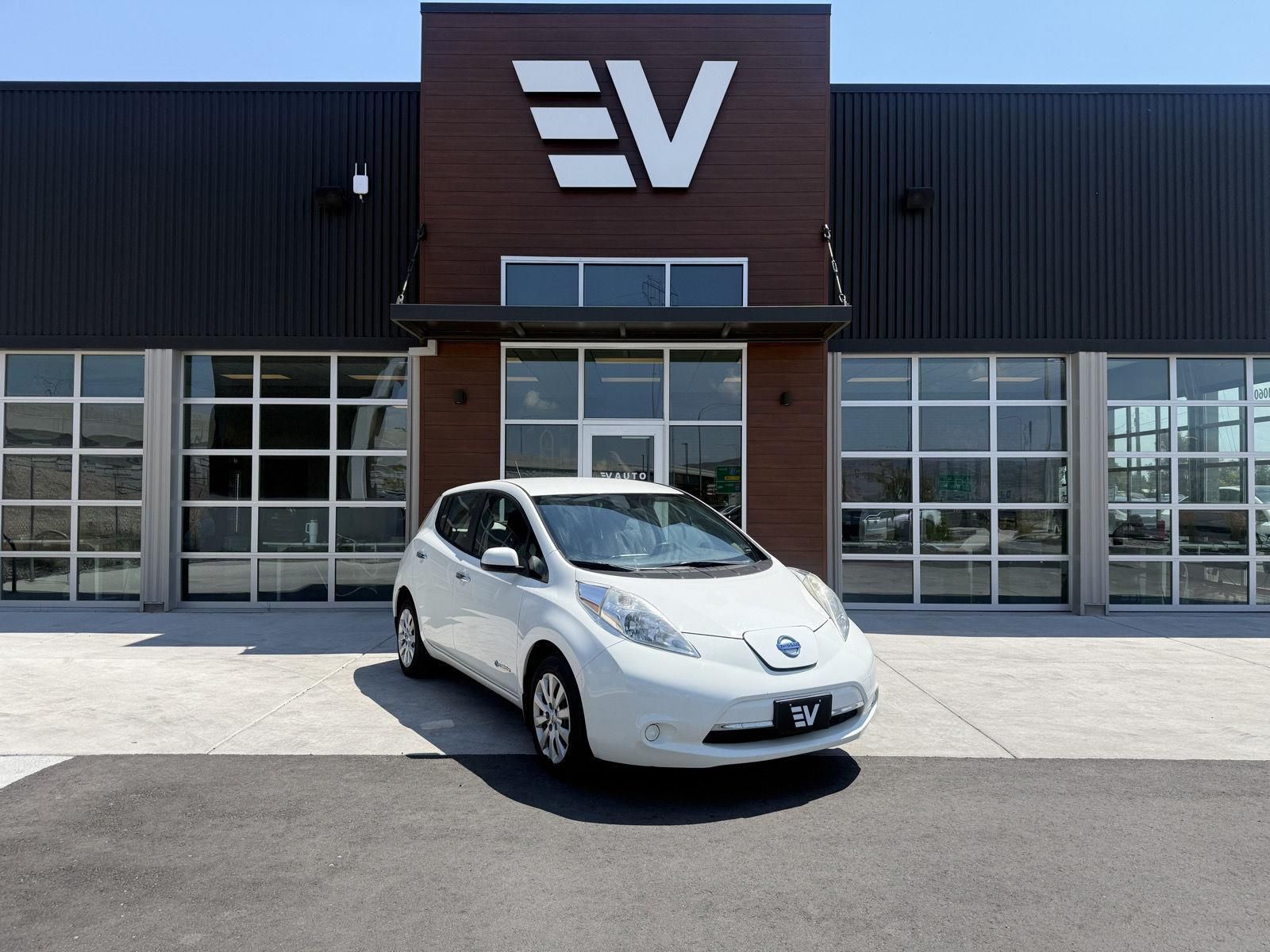 2015 Nissan Leaf S