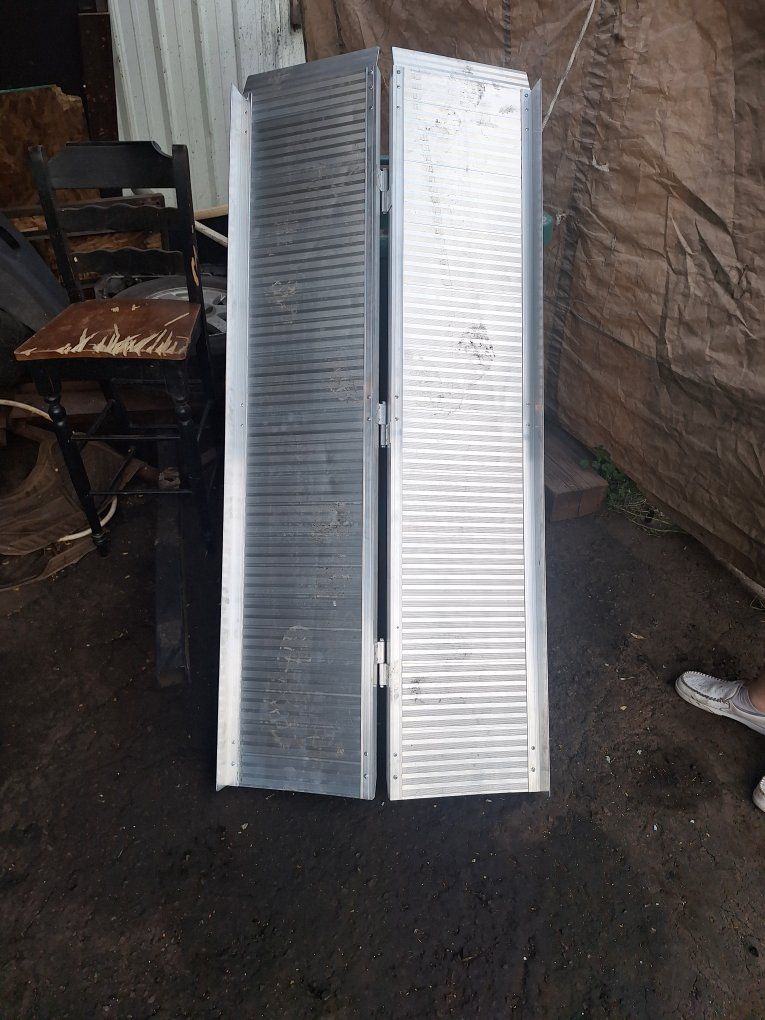 aluminum loading ramps
