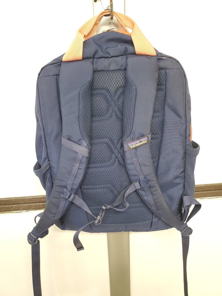 Main image 4