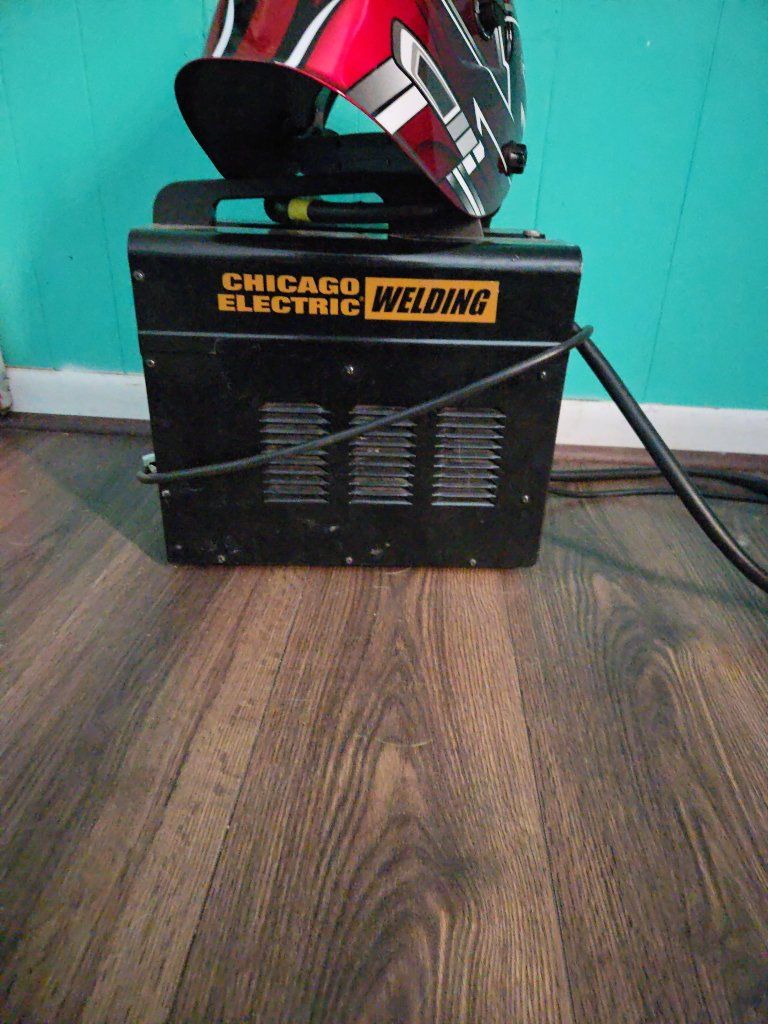 90 Amp flux core Welder