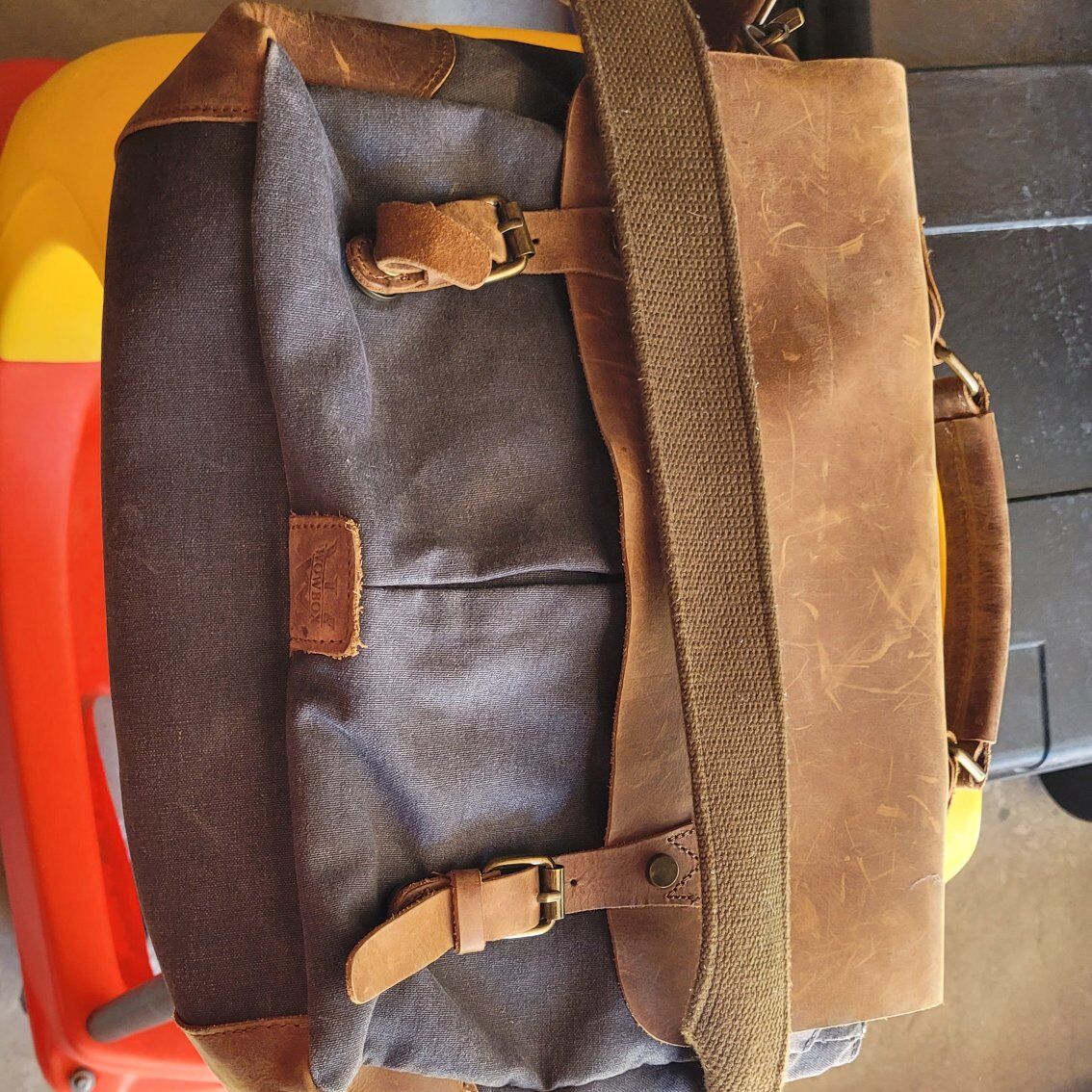 Laptop shoulder bag $10 obo