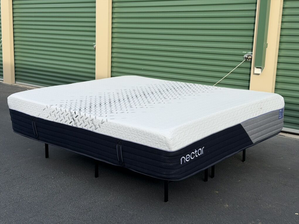 Nectar Luxe Hybrid – Cal King – Like New