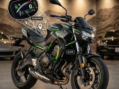 2025 Kawasaki Z650 ABS - ONLY 722 Miles! + GPS & Extras