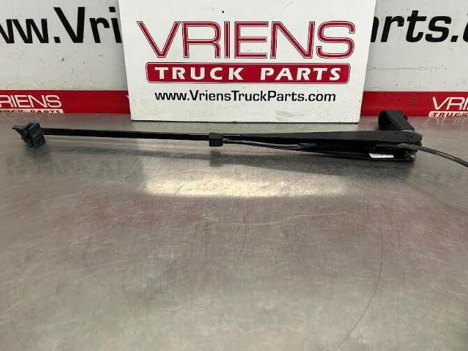 Kenworth Left Windshield Wiper Arm