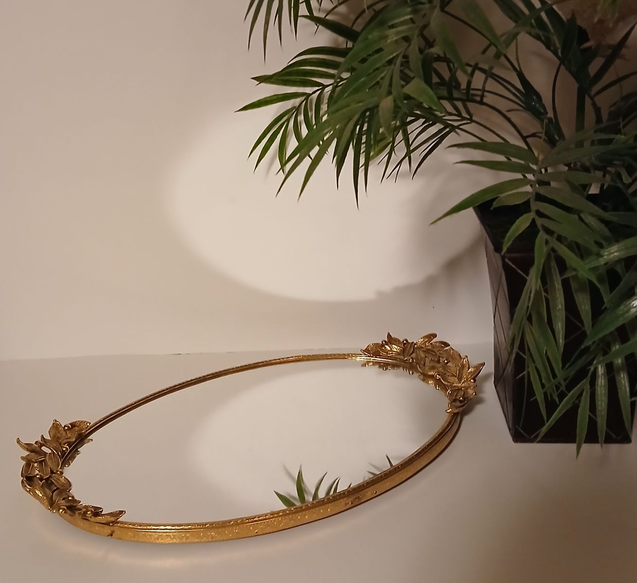 Perfume and Makeup Vanity Mirror Tray