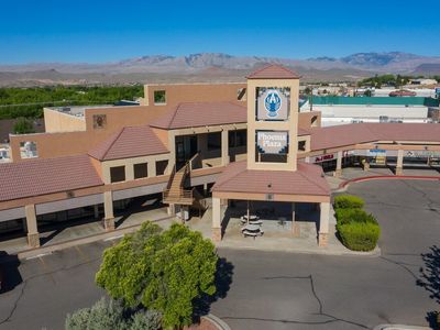 High Visibility Location at an Affordable in Phoenix Plaza!