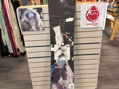 Capita Defenders Of Awesome 159cm Snowboard - Used (2026)