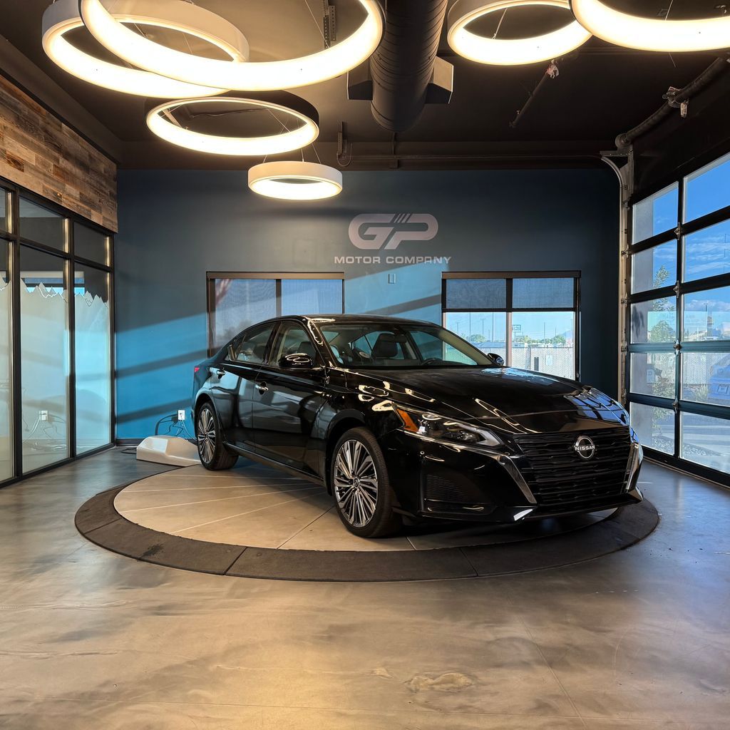 2024 Nissan Altima 2.5 SL