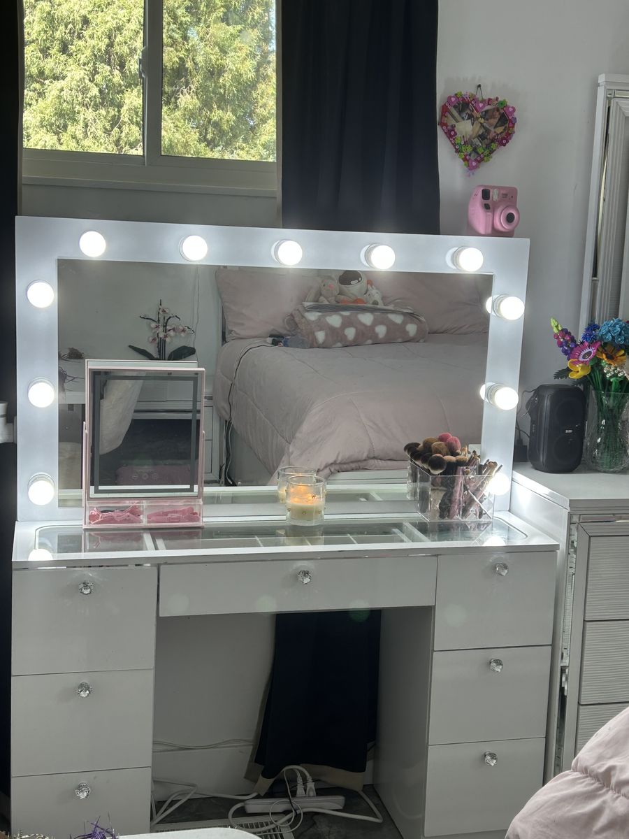 Vanity