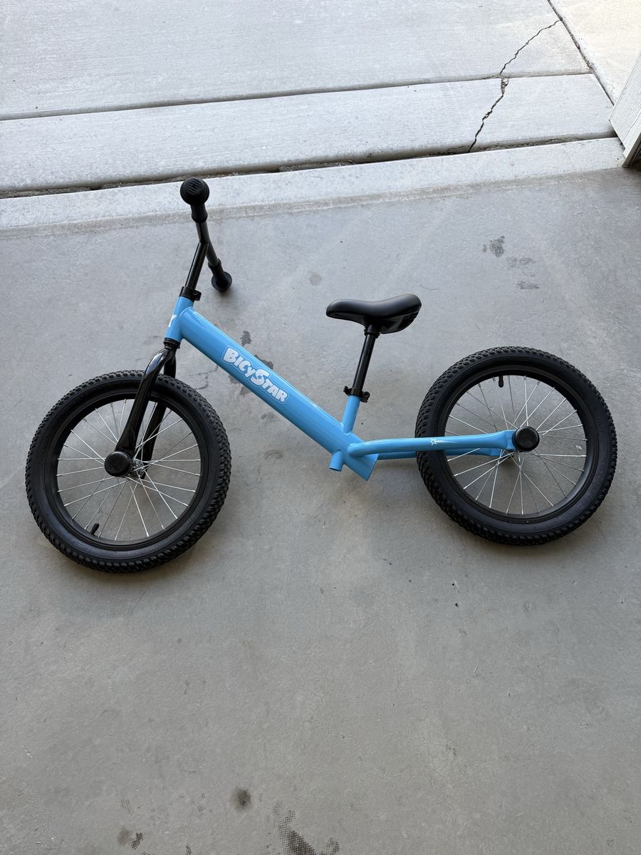 Big Star 12” Balance Bike – Excellent Condition