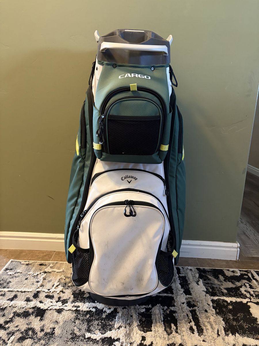 Callaway Cargo Cart GolF Bag Like New