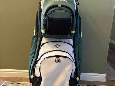 Callaway Cargo Cart GolF Bag Like New