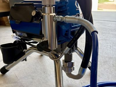 Graco Ultimate 495 XT Airless Paint Sprayer- EXCELLENT CONDITION