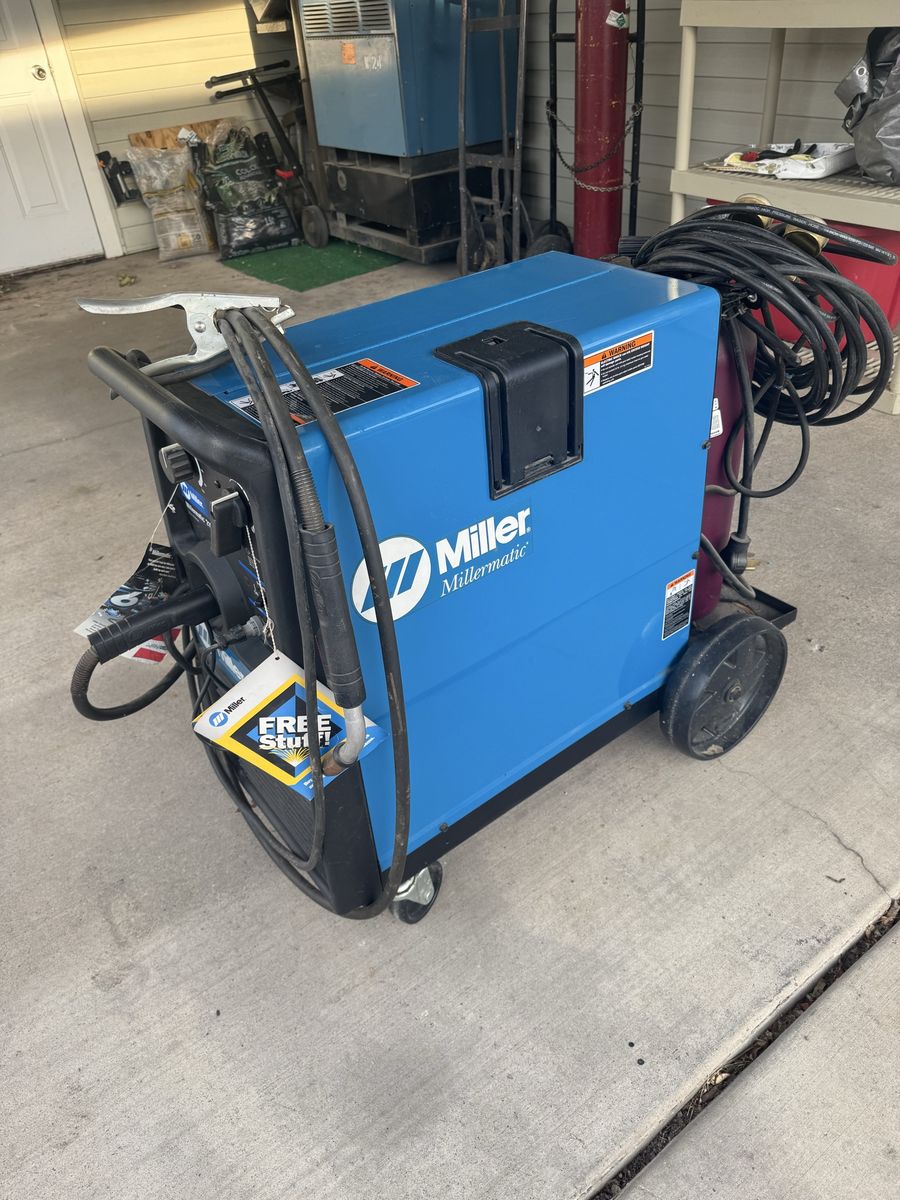 Miller Millermatic 210 Mig Welder