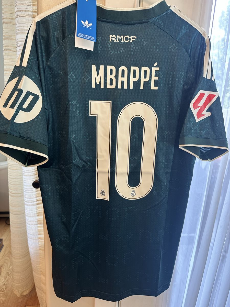 Adidas 2026/27 Real Madrid Mbappé #10 Soccer Jersey Green Large and XL New