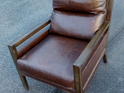 Stylish Brown Faux Leather & Wood Accent Chair - Mid-Century Modern