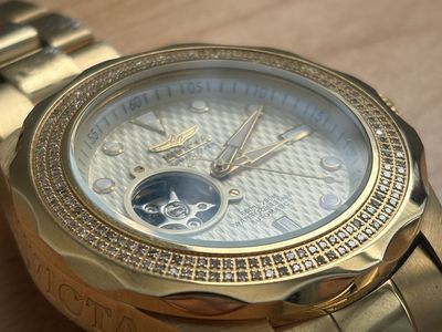 Invicta 15132 Grand Diver Automatic Gold-Tone Men’s Watch with Crystal Bezel