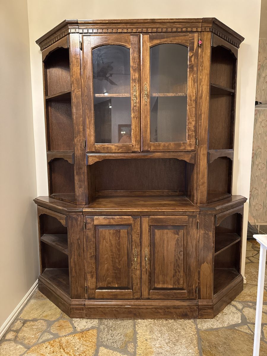 Wooden Corner China Cabinet with Glass Doors and Storage Shelves