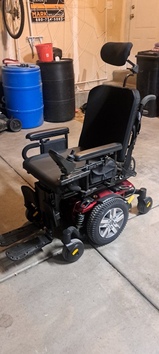 Pride Mobility Jazzy J4 Electric Power Wheelchair Red