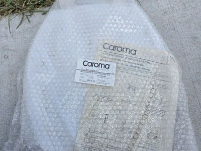 Caroma 326201W Slow Close Elongated Toilet Seat White - New in Packaging