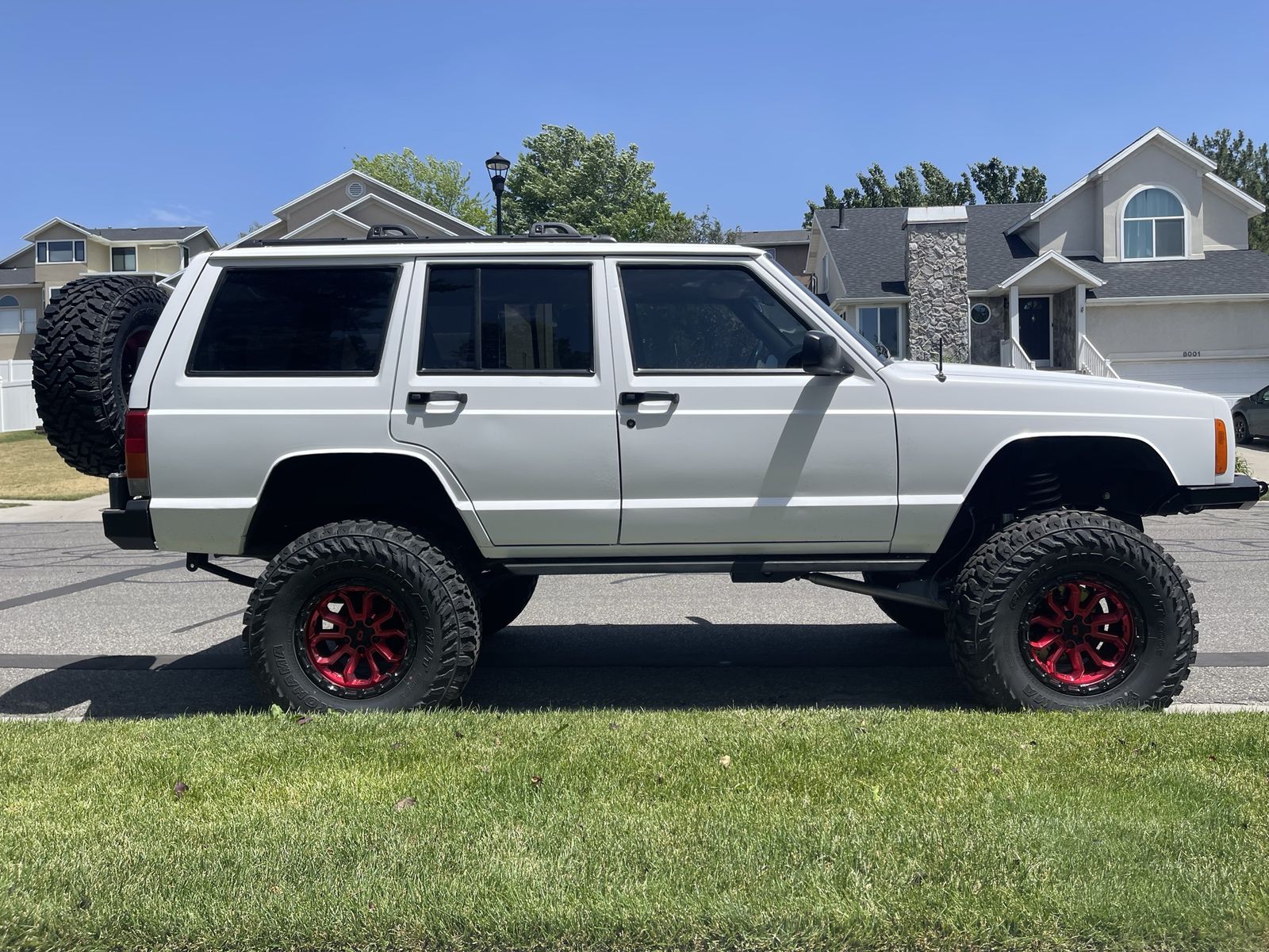 2000 Jeep Cherokee 