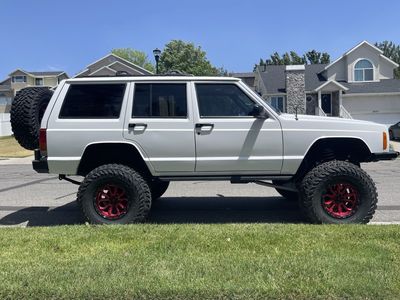 2000 Jeep Cherokee
