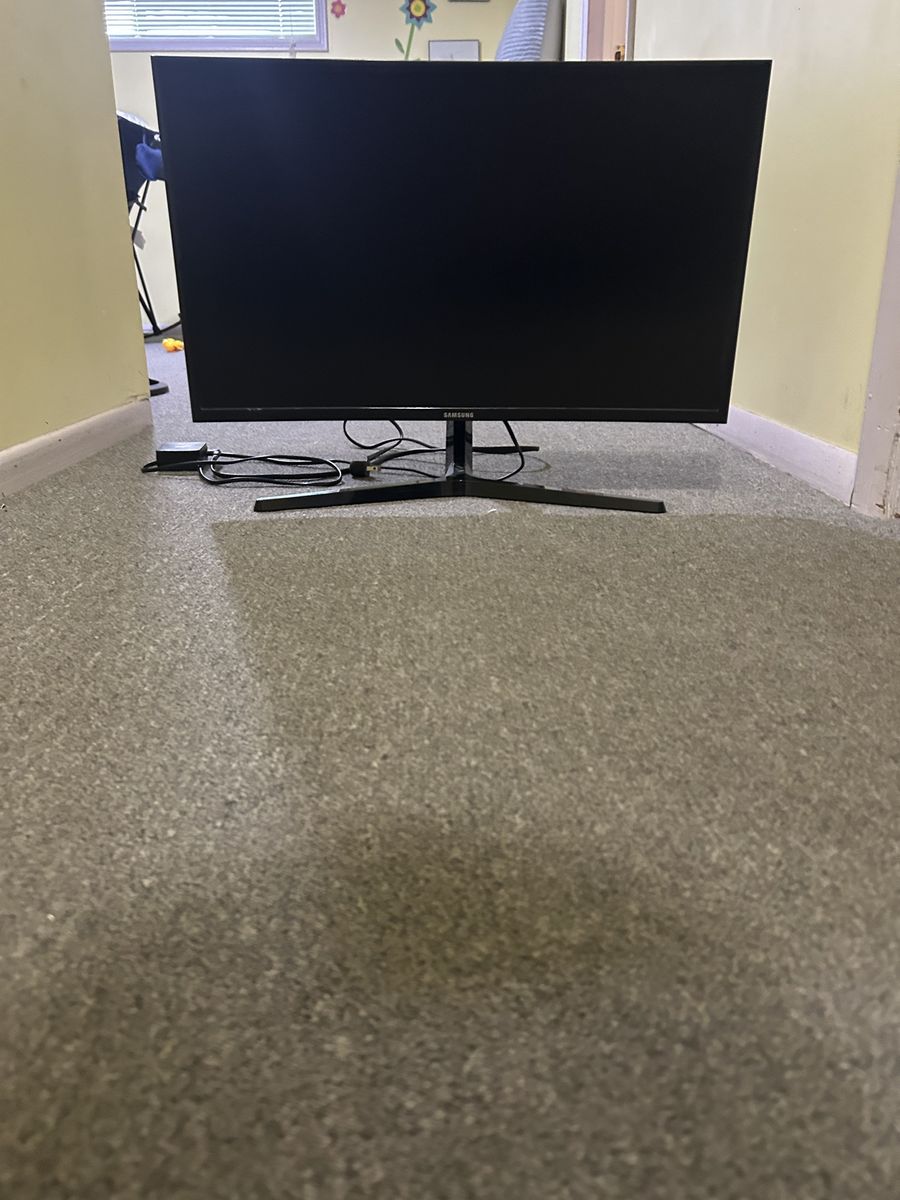 Samsung C27F398FHN 27" Curved FHD Monitor HDMI - Used