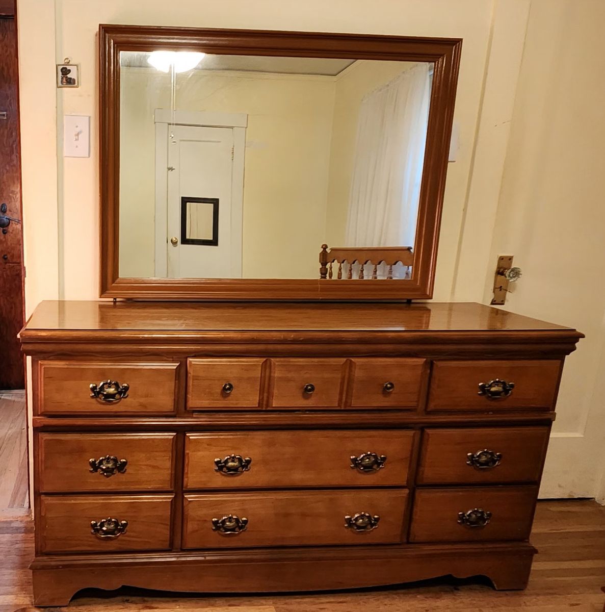 Vintage Finnish Imported 6 piece early American solid maple/birch Bedroom & Study set from Circa 1970 Era