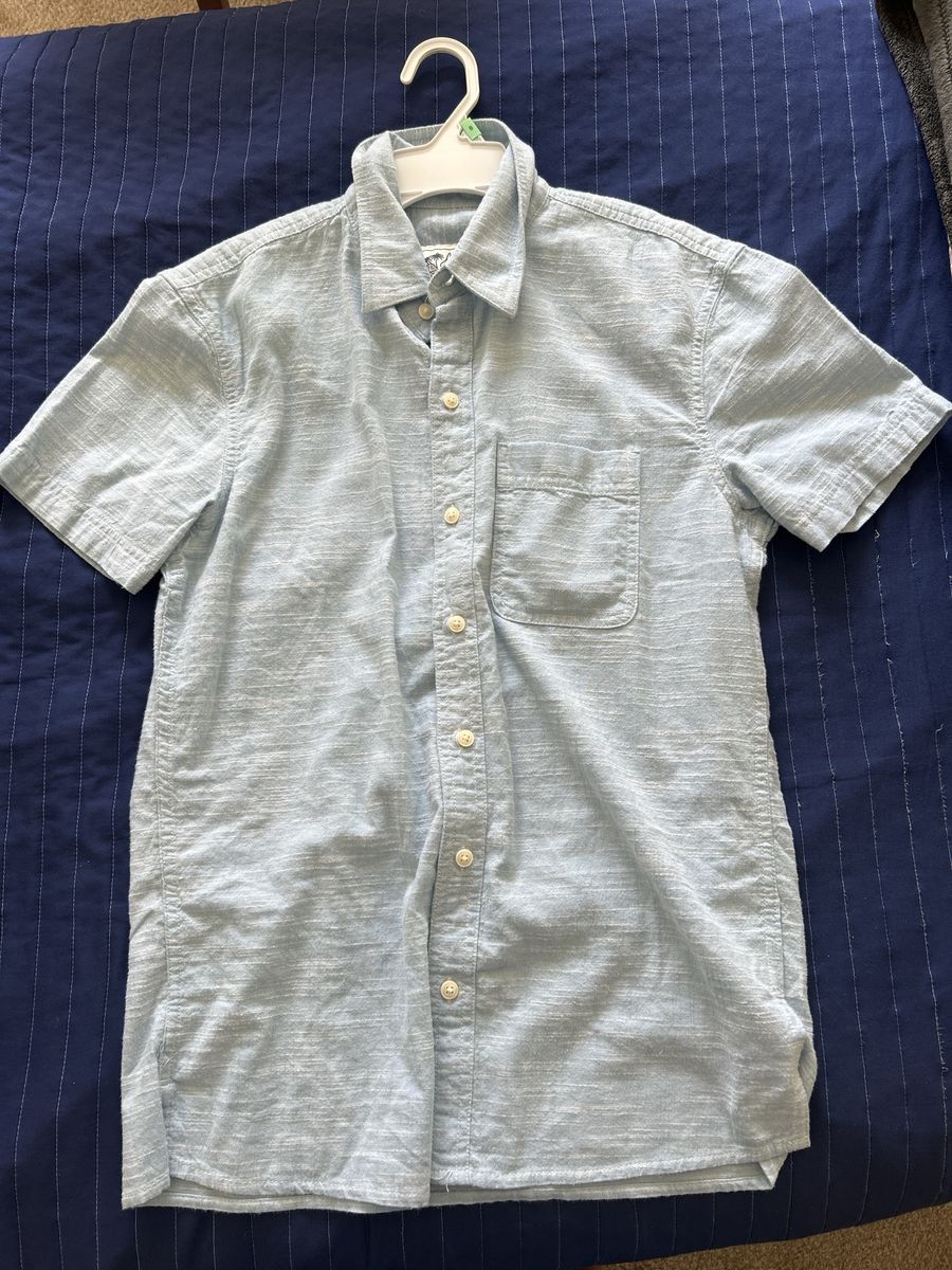 American Eagle Light Blue Short Sleeve Button Down Shirt Extra Small
