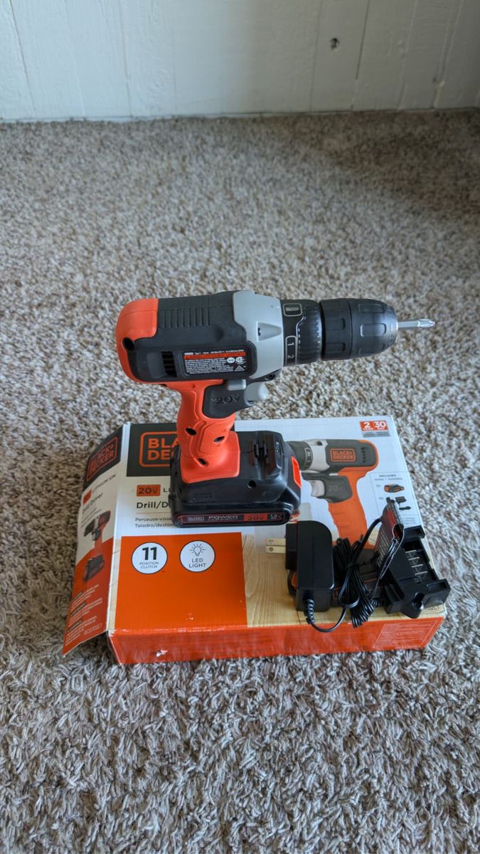 Black+Decker 20V MAX 3/8 in. Brushed Cordless Drill/Driver Kit (Battery & Charger)