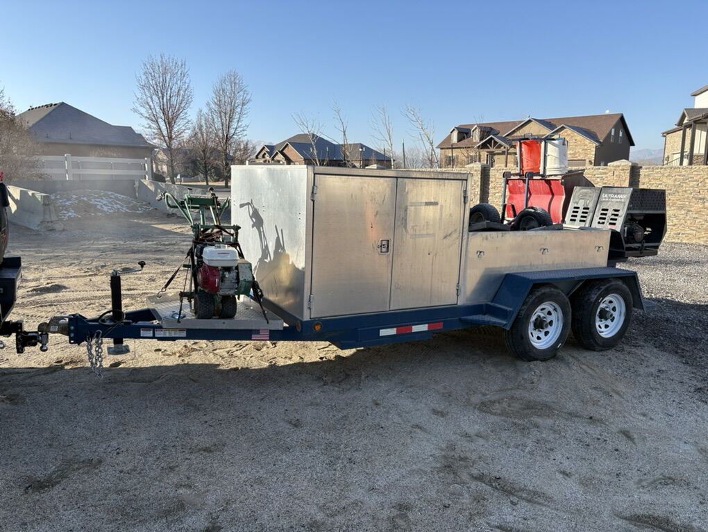 2022 Lil bubbas Lawn Curbing equipment