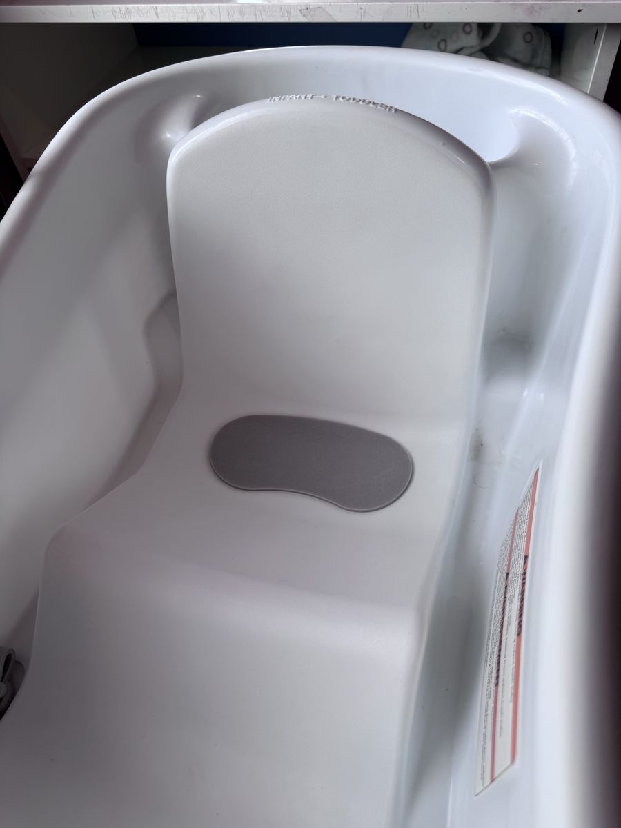 Main image 3