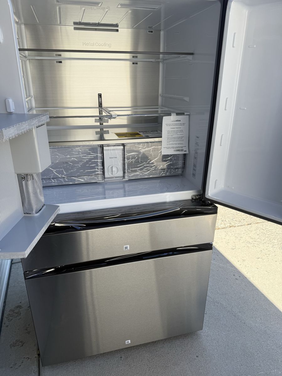 Main image 11