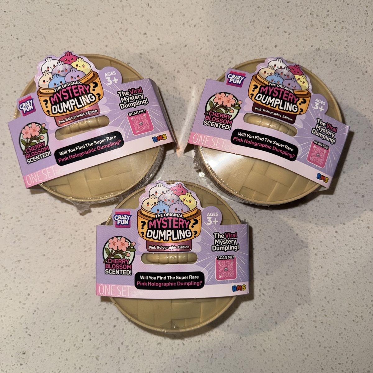 Crazy Fun The Original Mystery Dumpling Pink Holographic Edition 3 Pack - Scented Cherry Blossom