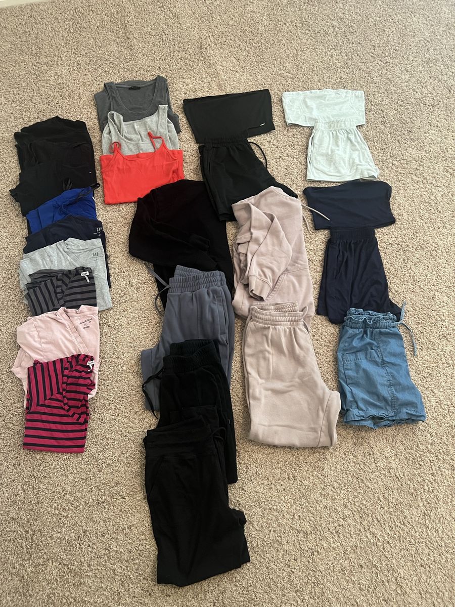 Women’s Clothing Bundle