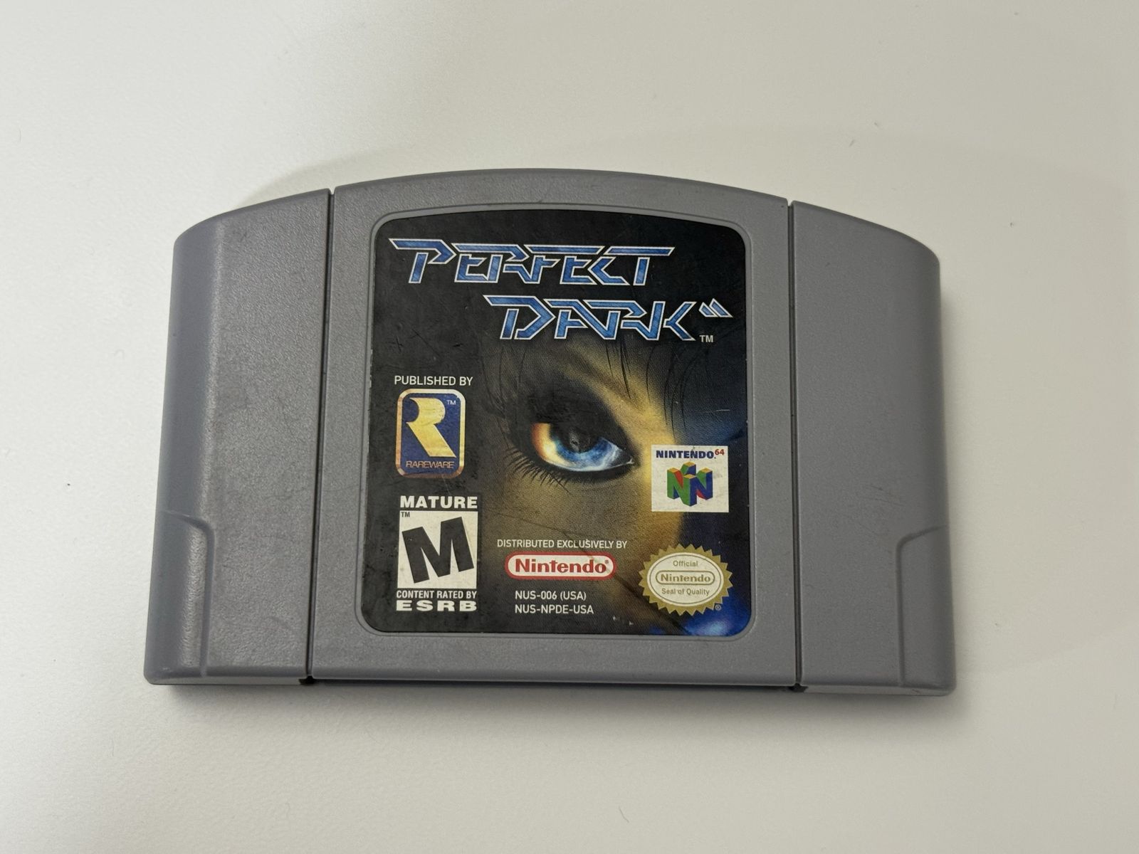 Authentic Nintendo 64 N64 Game / Perfect Dark