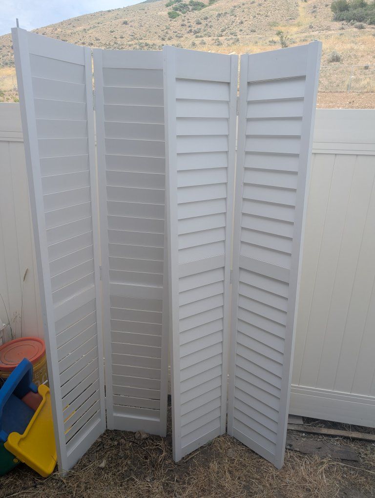 28" folding closet doors