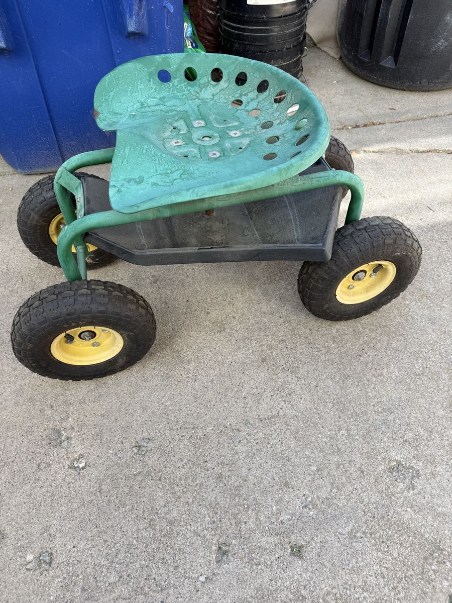 Rolling Work Garden Scooter