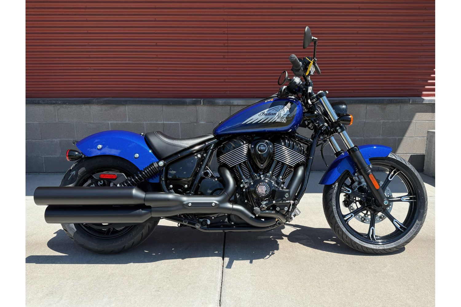 2026 Indian Motorcycle CHIEF DARK HORSE DEEP BLUE METALLIC