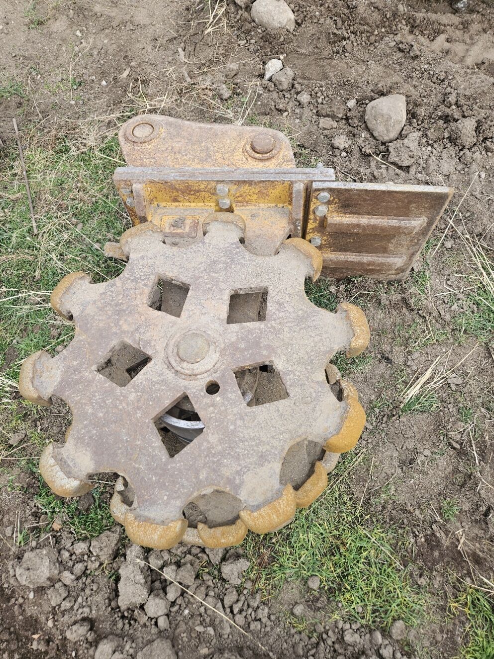 COMPACTION WHEEL - CAT 320