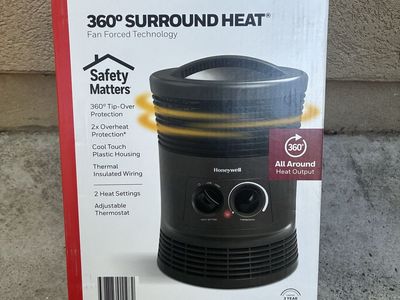 Honeywell HHF360VWMV2 360 Surround Fan Forced Heater with Tip-Over Protection & 2 Heat Settings