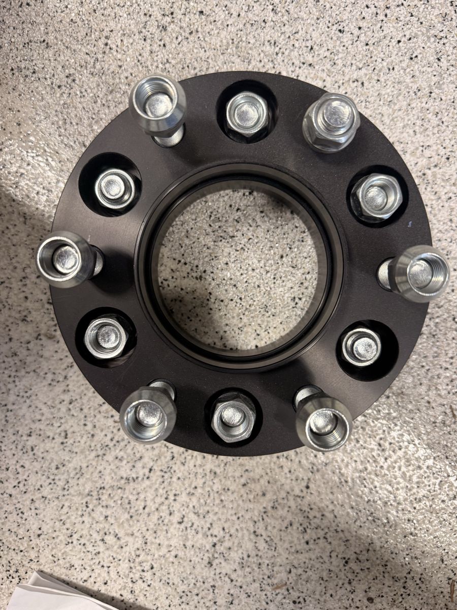 Bora 1.25 Tundra gen 3 wheel spacers