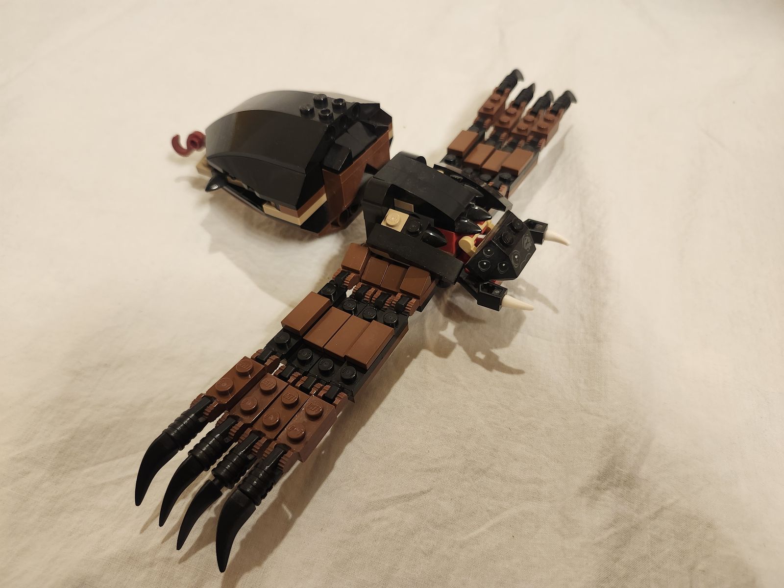 Main image 12