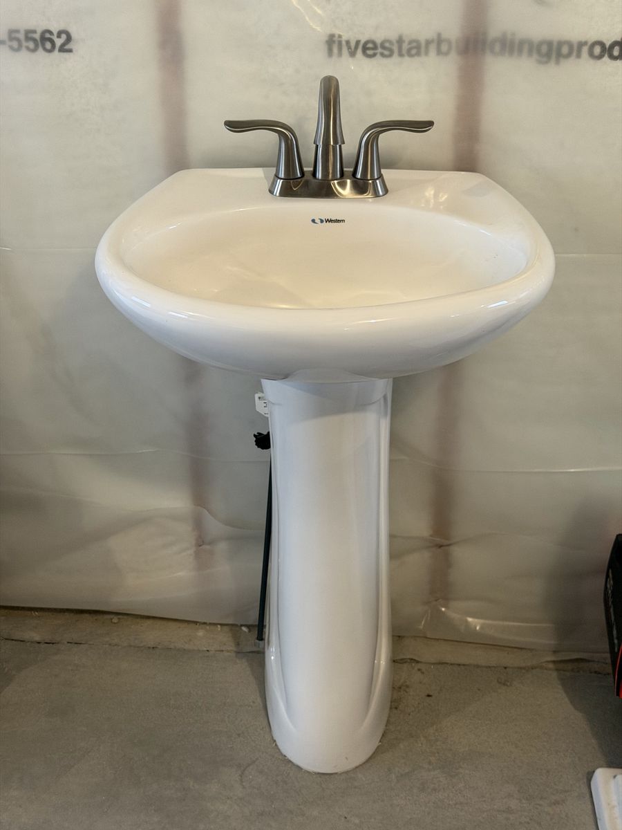 Pedestal Sink with Moen Faucet